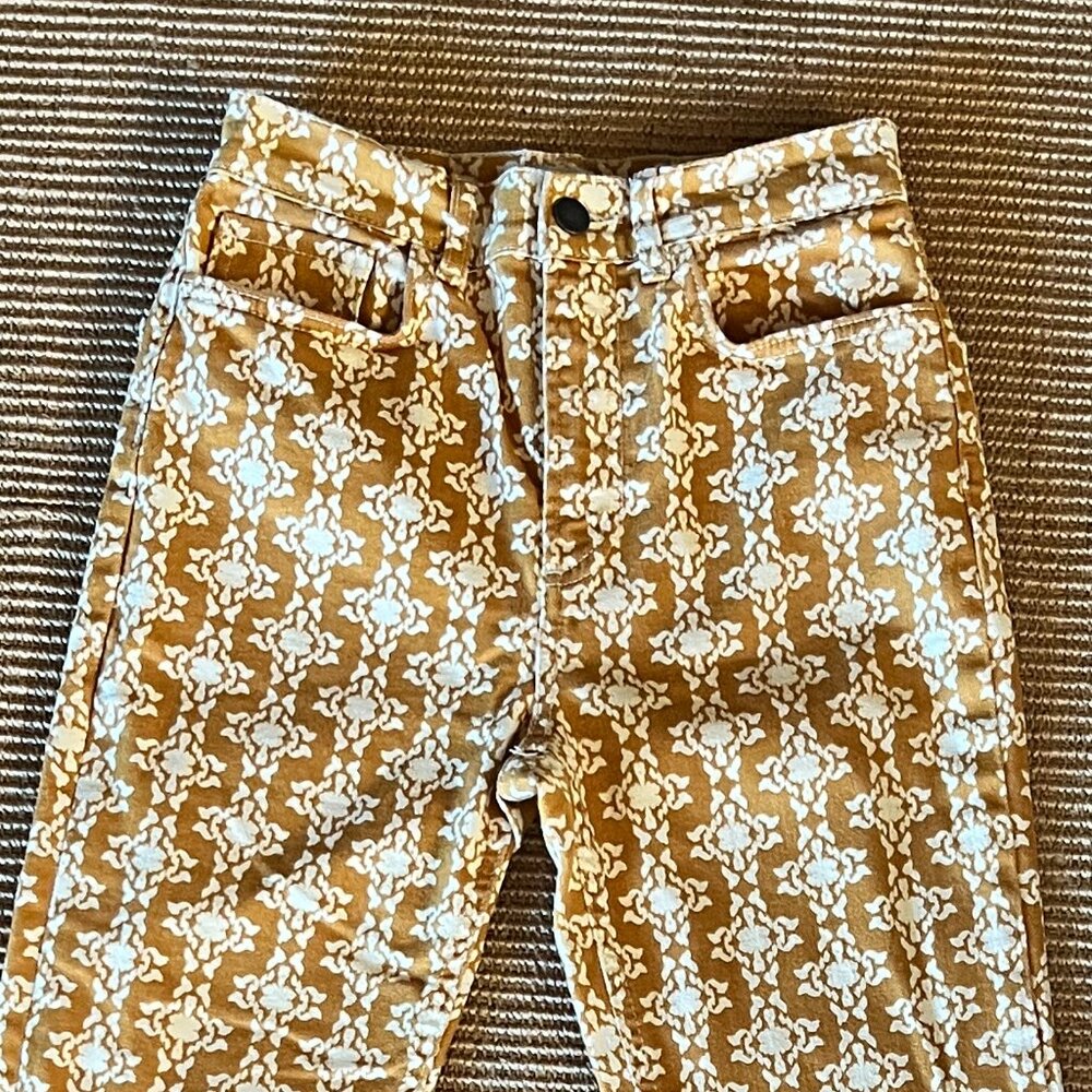 Zara High Waist Cropped Flare Size 2 in Gold and White Pattern